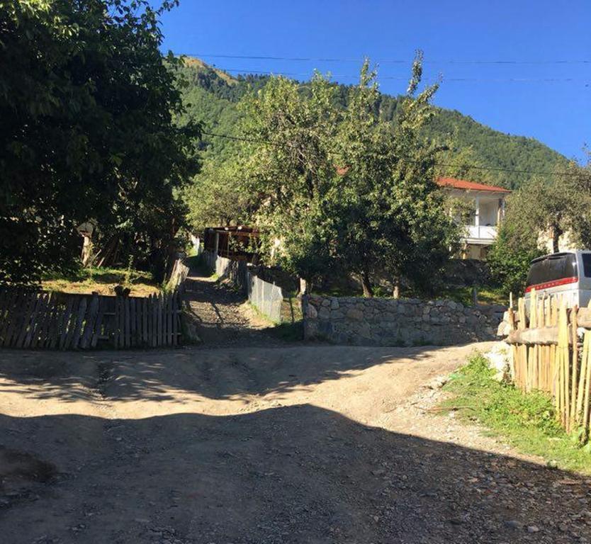 Guesthouse Ori Beli In Mestia Zewnętrze zdjęcie
