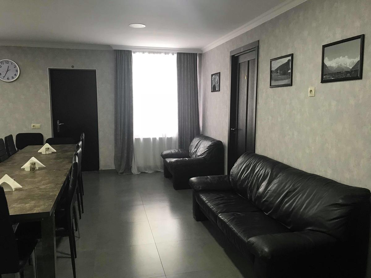 Guesthouse Ori Beli In Mestia Zewnętrze zdjęcie
